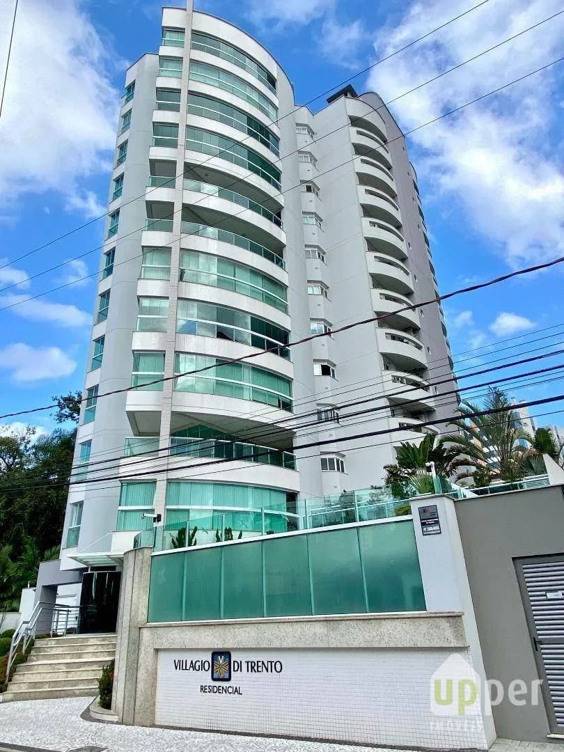 Foto de Apartamento à venda com 3 quartos, sendo 3 suítes, 3 vagas, 194m² no Victor Konder, Blumenau