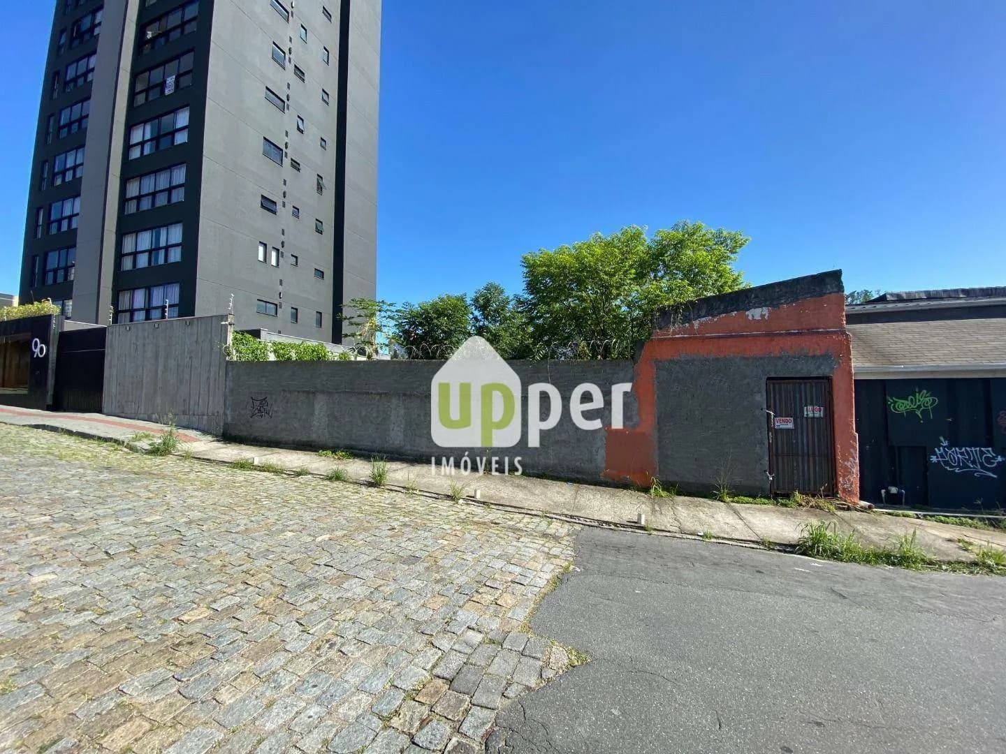 Terreno à venda, 337m² na região do bairro Itoupava Seca, próximo à Rua Walter Berner, Blumenau