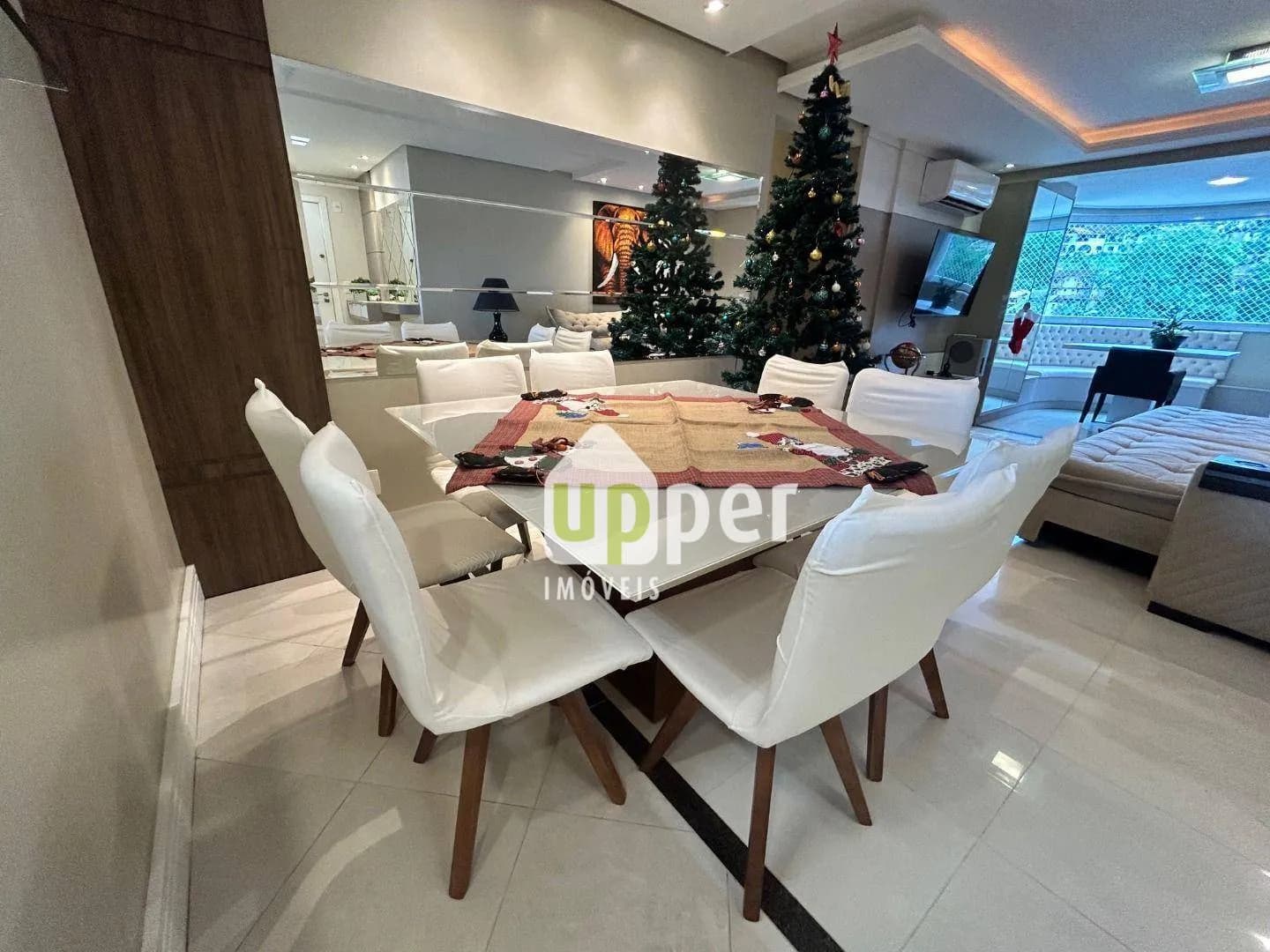 Apartamento à venda com 3 quartos, sendo 1 suíte, 2 vagas, 97m² na região do bairro Vila Nova, próximo à Rua Almirante Barroso, Blumenau