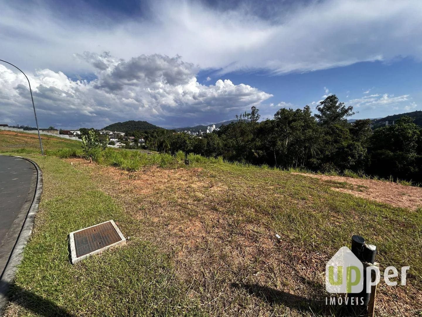 Terreno à venda, 391m² na região do bairro Itoupava Norte, próximo à Rua 4 de Fevereiro, Blumenau