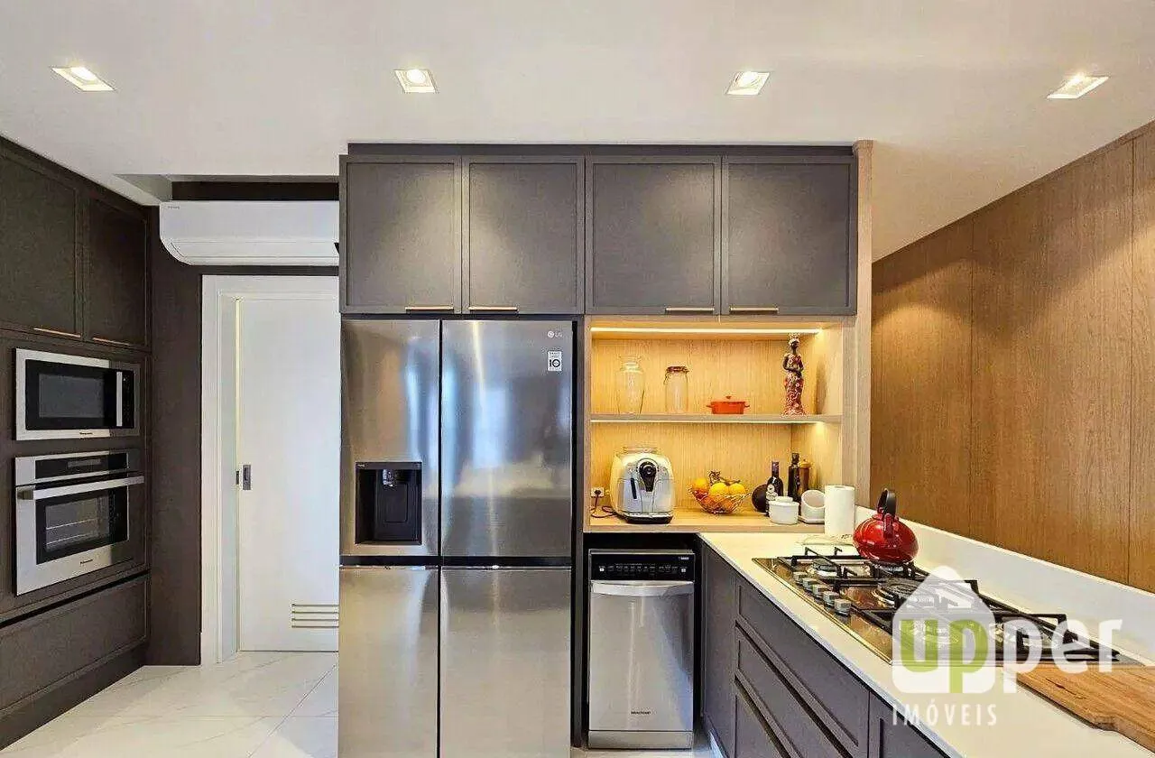 Foto de Apartamento à venda com 3 quartos, sendo 3 suítes, 3 vagas, 140m² no Victor Konder, Blumenau