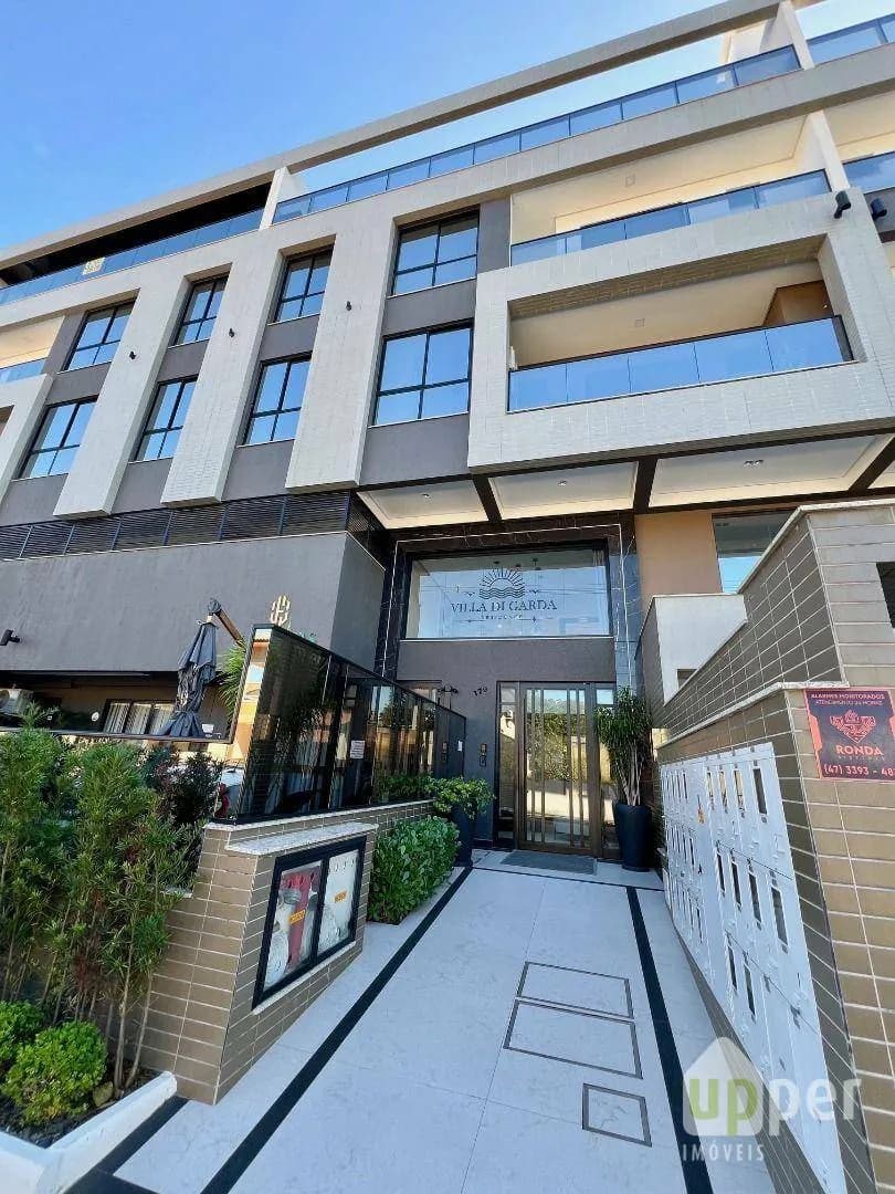 Foto de Apartamento à venda com 2 quartos, sendo 2 suítes, 1 vaga, 75m² no Mariscal, Bombinhas