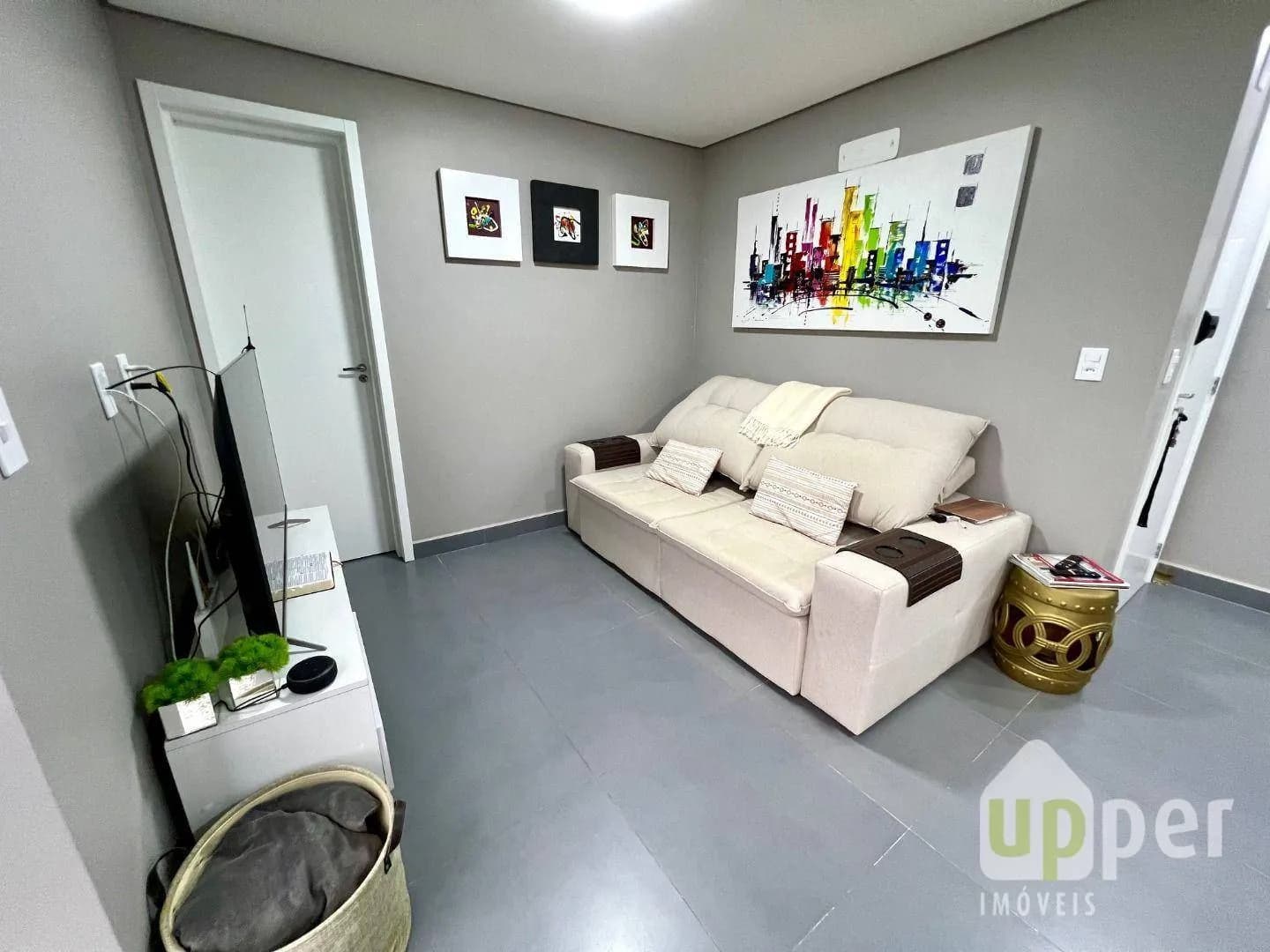 Apartamento à venda com 2 quartos, sendo 2 suítes, 1 vaga, 71m² na região do bairro Garcia, próximo à Rua Engenheiro Odebrecht, Blumenau