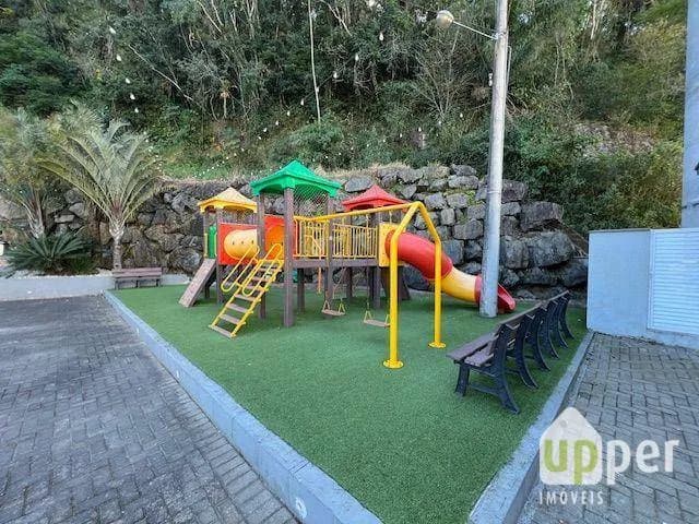 Apartamento à venda com 3 quartos, sendo 1 suíte, 1 vaga, 65m² na região do bairro Passo Manso, próximo à Rua Bernardo Reiter, Blumenau