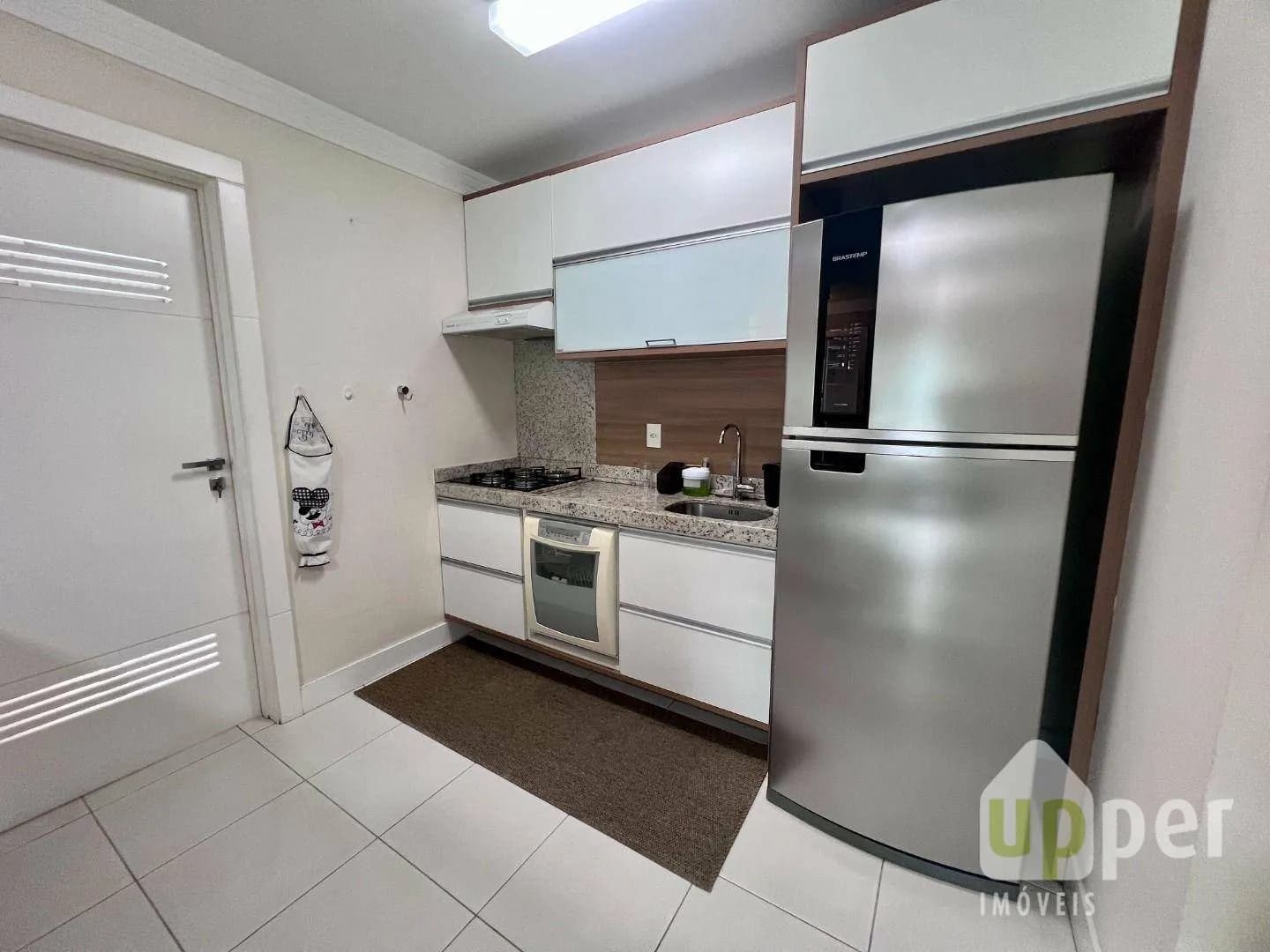 Apartamento à venda com 2 quartos, sendo 1 suíte, 2 vagas, 77m² na região do bairro Victor Konder, próximo à Rua Heinrich Hosang, Blumenau